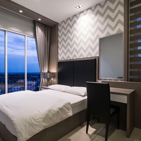 Jomstay Majestic Premier Suites Ipoh Exterior foto